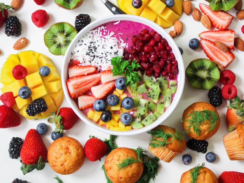 Les-Baies-1024x768 Aliments Anti-Inflammatoires : Top 10 à Consommer Chaque Semaine